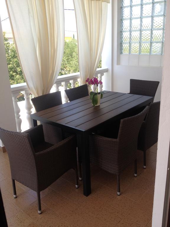 Holiday Home Villa Emma Debeljak エクステリア 写真