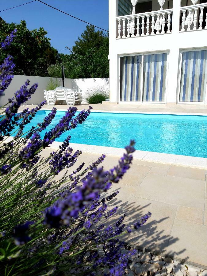 Holiday Home Villa Emma Debeljak エクステリア 写真